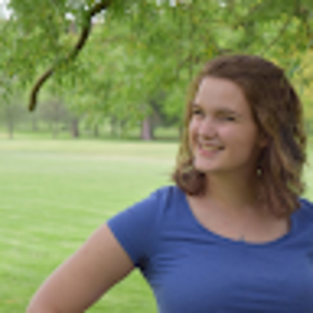 Meet your Posher, Rebecca